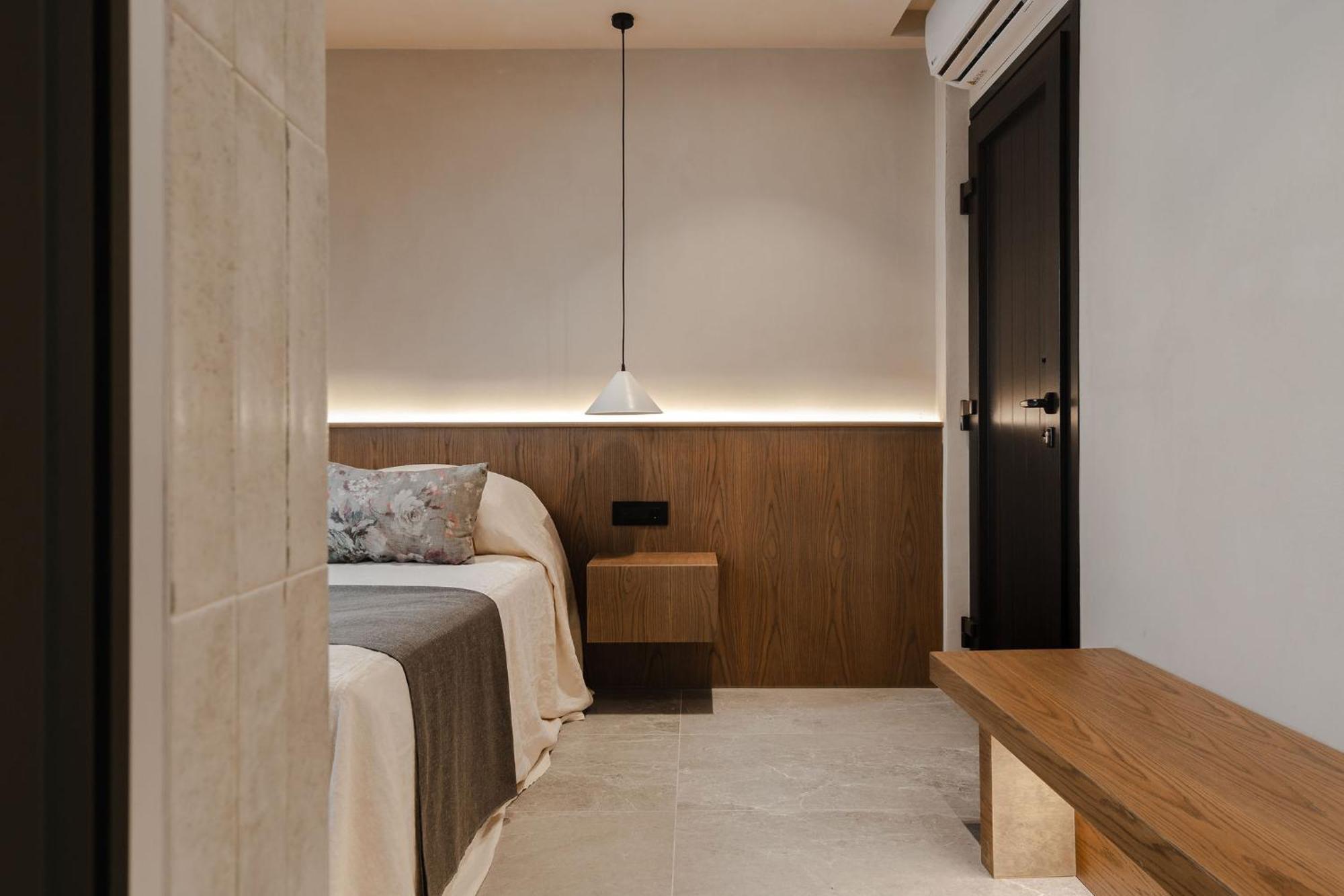 Aparthotel Emery 3*