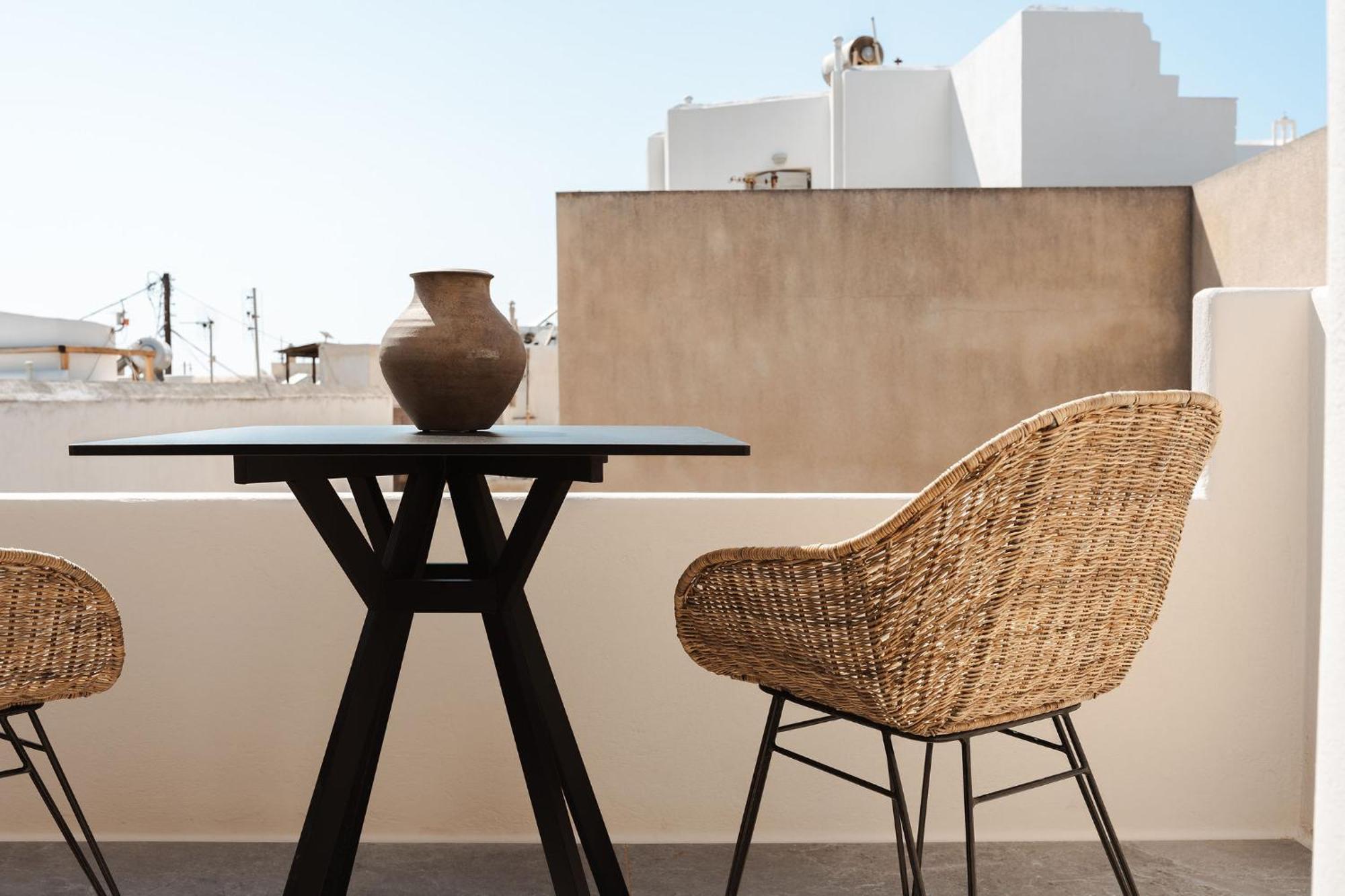 Emery Naxos City