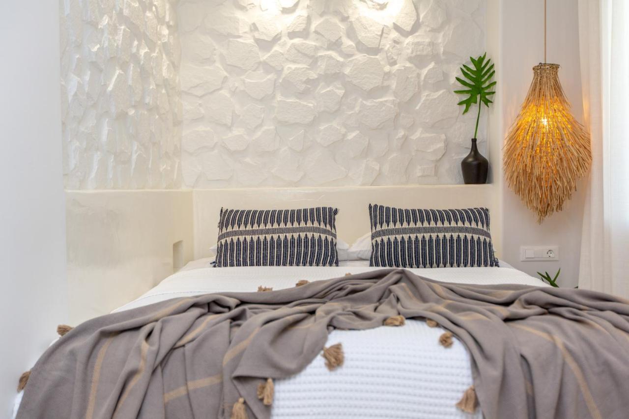 Emery Aparthotel Naxos City